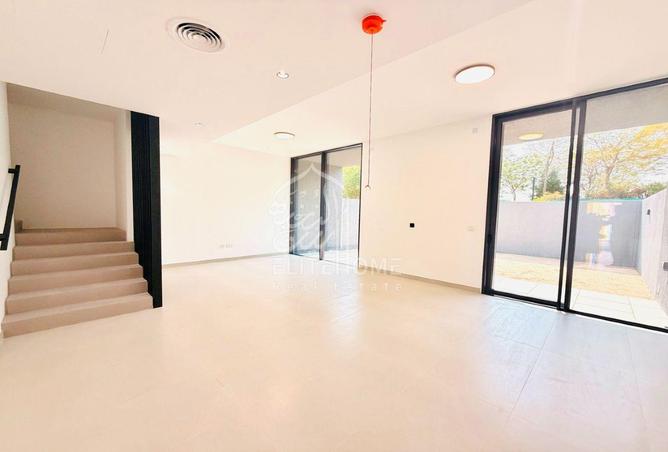 130225195 - Property Image 2