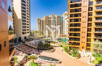 Apartment - 1 Bedroom - 2 Bathrooms for rent in Palm Jumeirah - Dubai