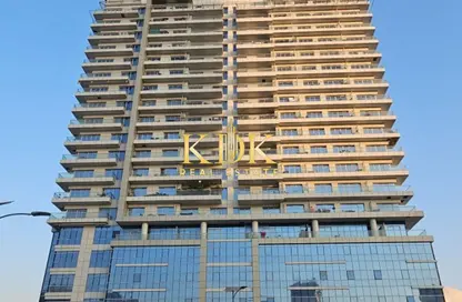 Apartment - 2 Bedrooms - 3 Bathrooms for rent in Stadium Point - Dubai Sports City - Dubai