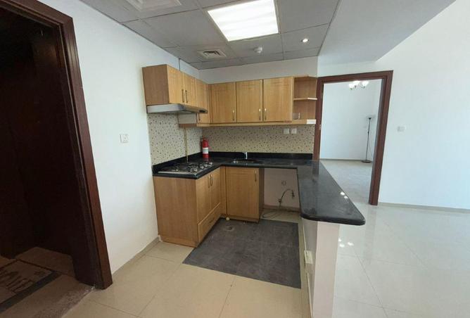 84070558 - Property Image 3