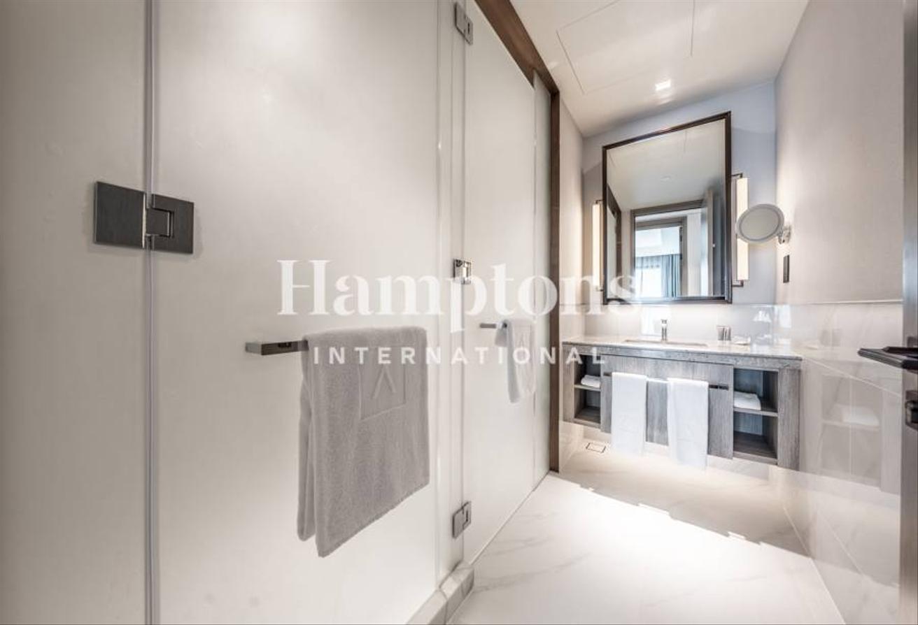 Luxurious | Creek View | Branded photo 20