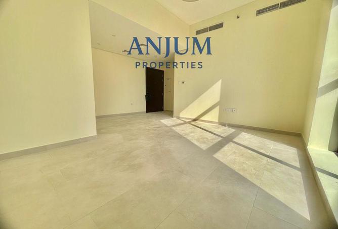 110972979 - Property Main Image