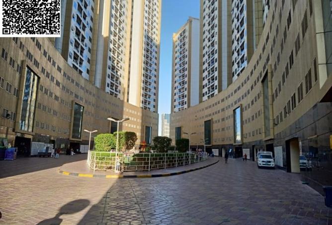 city view / ready for living or invest +parking