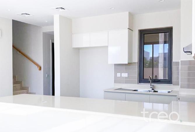 16074100 - Property Image 2