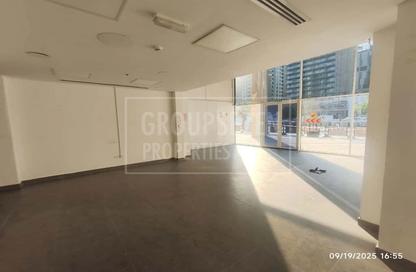 Shop - Studio for rent in Capital Golden Tower - Business Bay - Dubai