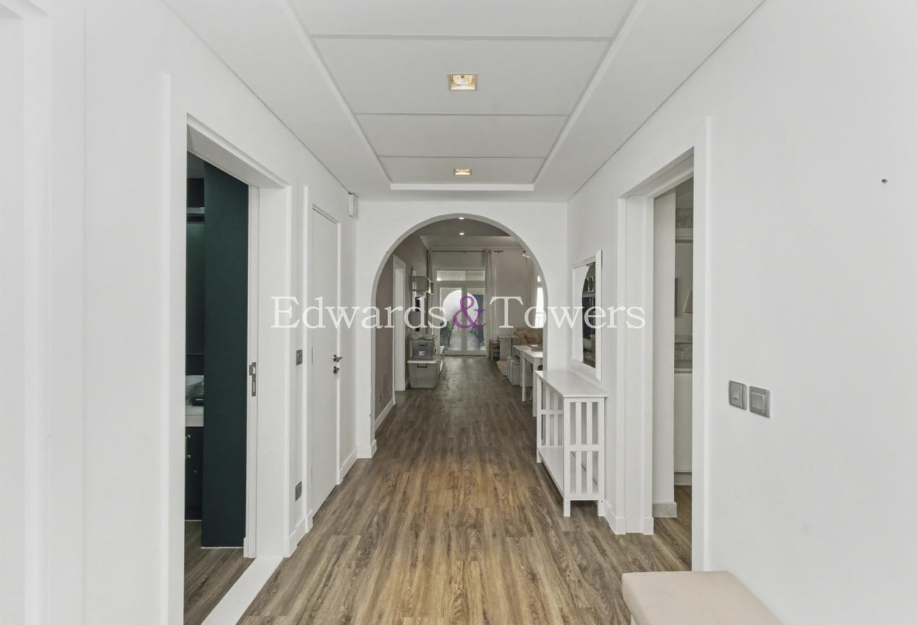 Full Sea View | Luxury Furnished |Upgraded| F Type photo 11