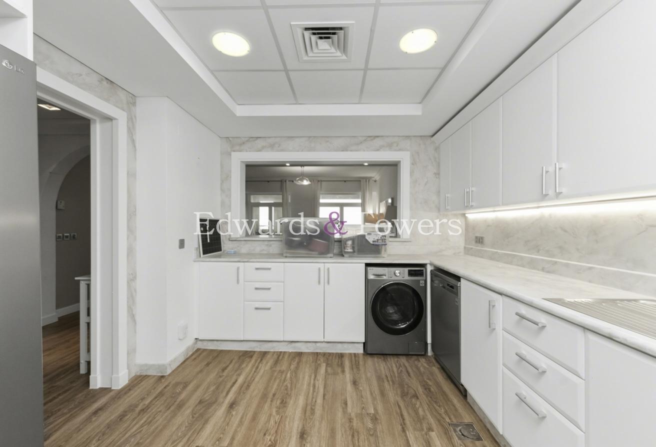 Full Sea View | Luxury Furnished |Upgraded| F Type photo 8