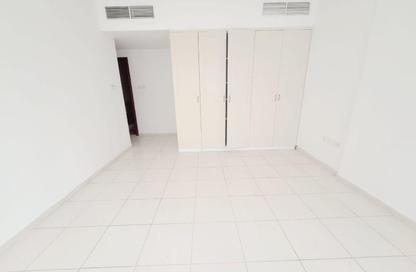 Apartment - 1 Bedroom - 2 Bathrooms for rent in New Al Taawun Road - Al Taawun - Sharjah