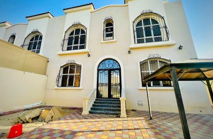 Villa - 4 Bedrooms - 4 Bathrooms for rent in Al Hooshi Villas - Hoshi - Al Badie - Sharjah