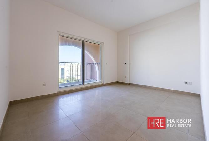 75016781 - Property Image 2