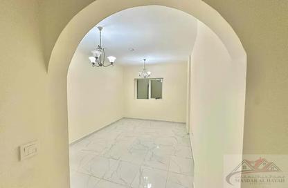 Apartment - 2 Bedrooms - 2 Bathrooms for rent in Muwaileh 29 Building - Muwaileh - Sharjah