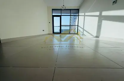 Apartment - 2 Bedrooms - 3 Bathrooms for rent in Jumeirah Garden City - Al Satwa - Dubai