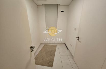 Townhouse - 2 - 3 for rent in Nasma Residence - Al Tai - Sharjah