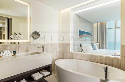 Penthouse - 3 Bedrooms - 4 Bathrooms for rent in Th8 Palm Hotel Apartments - The Crescent - Palm Jumeirah - Dubai