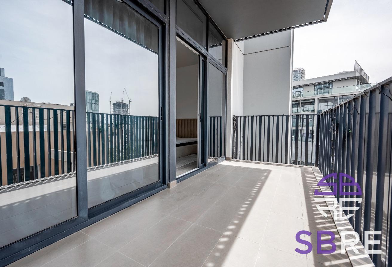 Modern Living | Bright & Spacious | Great Location photo 3