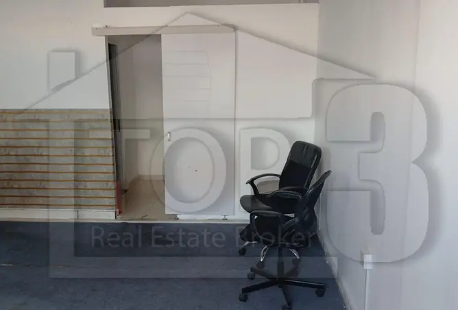 160081212 - Property Image 2