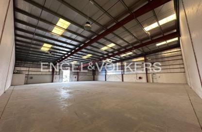 Warehouse - Studio - 1 Bathroom for rent in Al Quoz Industrial Area 4 - Al Quoz Industrial Area - Al Quoz - Dubai