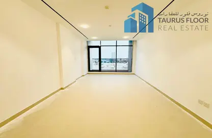 Apartment - 3 Bedrooms - 5 Bathrooms for rent in Al Qusais 2 - Al Qusais Residential Area - Al Qusais - Dubai