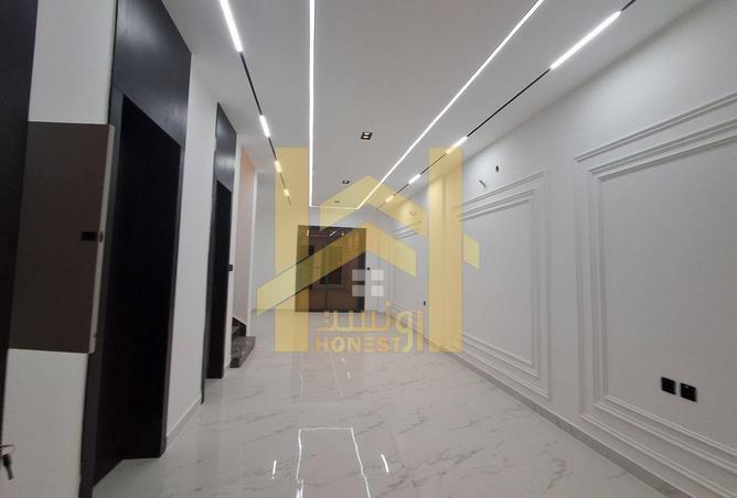 60930420 - Property Image 3