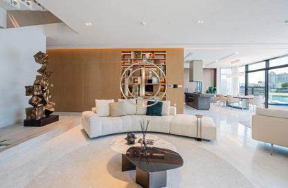 Villa - 5 - 6 for rent in Garden Homes Frond N - Garden Homes - Palm Jumeirah - Dubai Villa - 5 - 6 for rent in Garden Homes Frond N - Garden Homes - Palm Jumeirah - Dubai