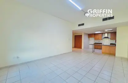 شقة - 2 غرف نوم - 3 حمامات للبيع في مبنى 111 - طراز حديث - ديسكفري جاردنز - دبي شقة - 2 غرف نوم - 3 حمامات للبيع في مبنى 111 - طراز حديث - ديسكفري جاردنز - دبي