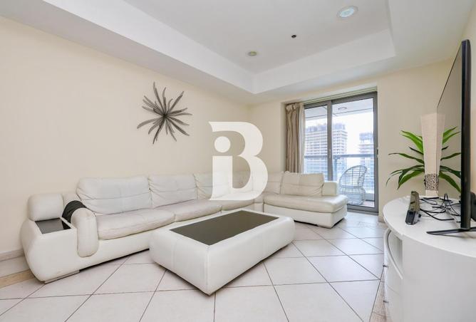64403069 - Property Main Image