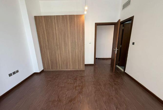 98699546 - صورة العقار 3