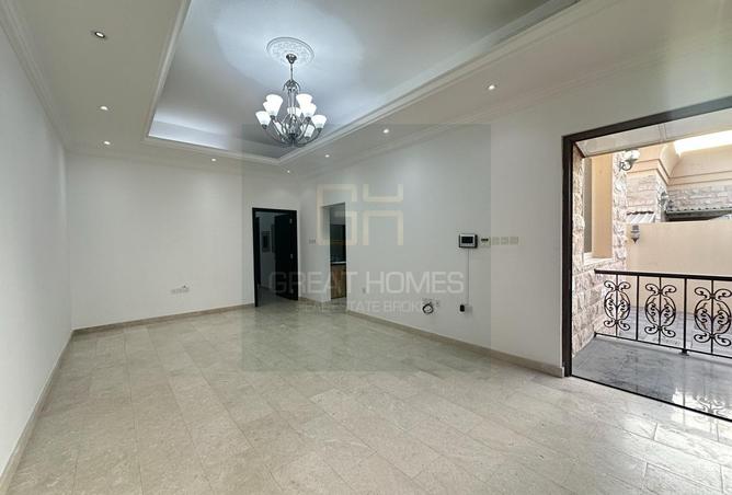142370089 - Property Image 2