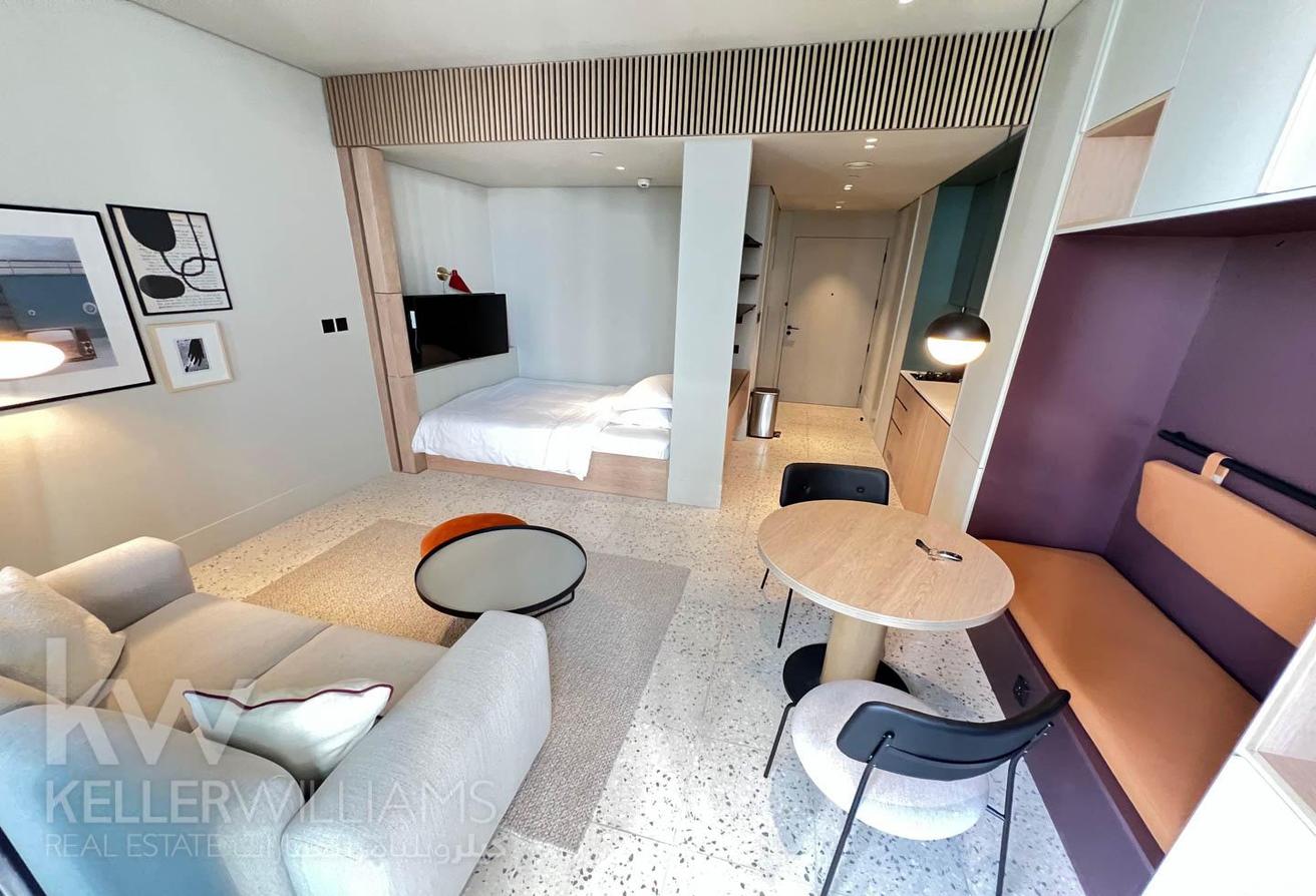 LovelyFully Furnished Studio w Swimming pool View photo 9