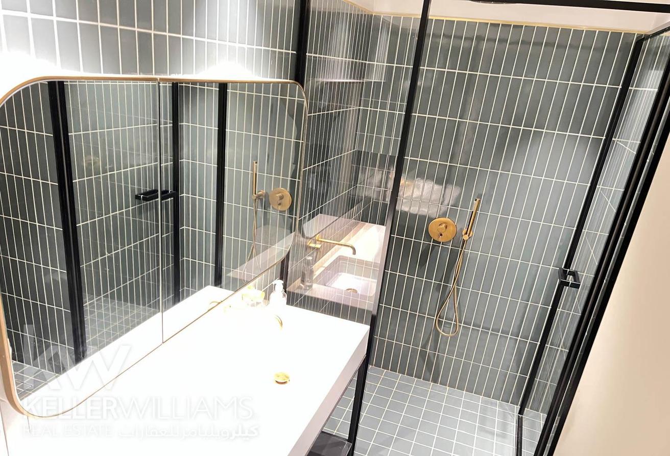 LovelyFully Furnished Studio w Swimming pool View photo 12