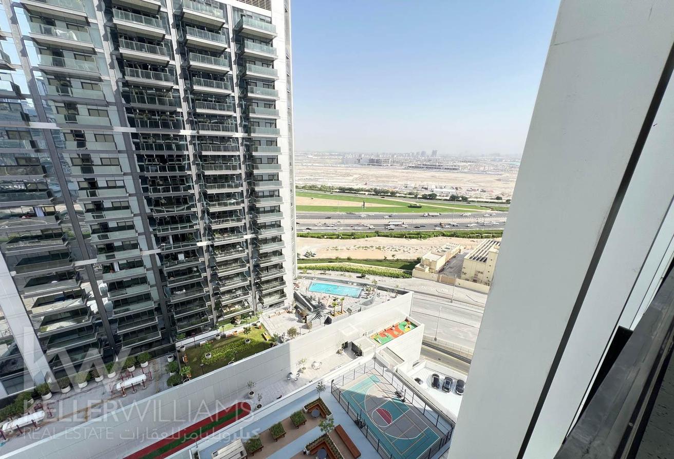 LovelyFully Furnished Studio w Swimming pool View photo 19