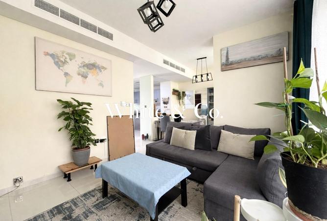 67428428 - Property Main Image