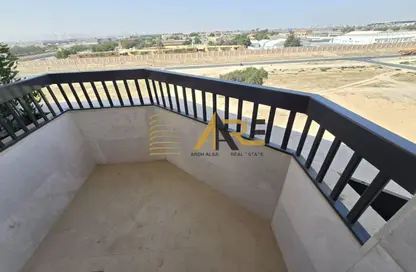 Apartment - 2 Bedrooms - 2 Bathrooms for rent in AlFalah - Muwaileh Commercial - Sharjah