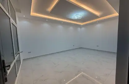 شقة - 2 غرف نوم - 3 حمامات للايجار في مدينة الرياض - أبوظبي