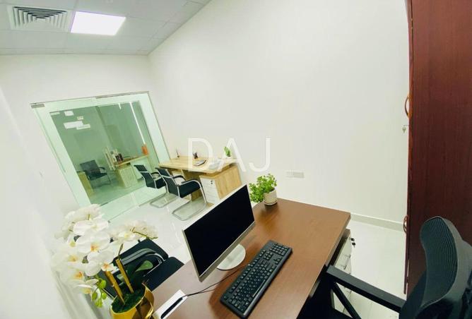 74252197 - Property Image 2