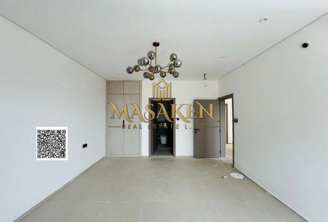 82367700 - Property Image 2