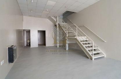 Warehouse - Studio - 1 Bathroom for rent in Industrial Area 13 - Sharjah Industrial Area - Sharjah