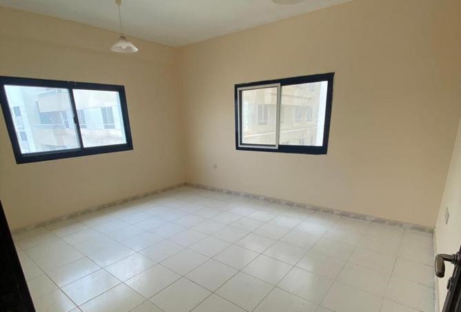 69890440 - صورة العقار 3