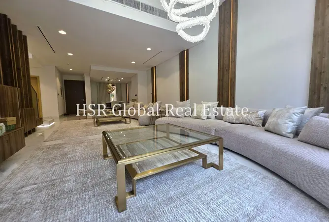 156083370 - Property Image 2