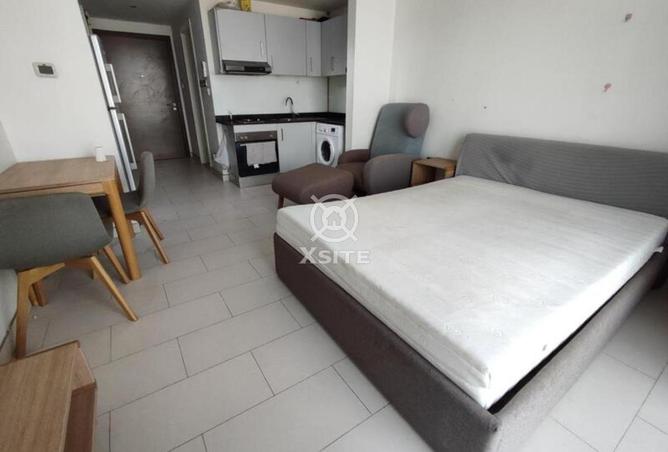 Modern Studio | Fully Furnished | Ready to Move