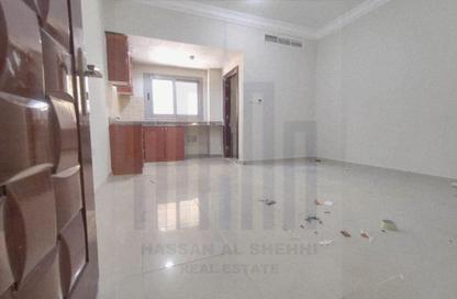 Apartment - Studio - 1 Bathroom for rent in Muwailih Building - Muwaileh - Sharjah Apartment - Studio - 1 Bathroom for rent in Muwailih Building - Muwaileh - Sharjah