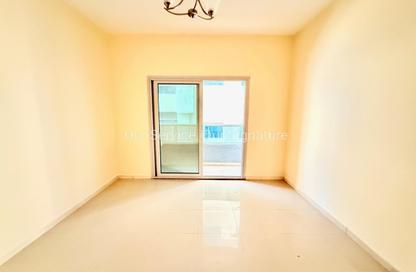 Apartment - 2 Bedrooms - 2 Bathrooms for rent in New Al Taawun Road - Al Taawun - Sharjah