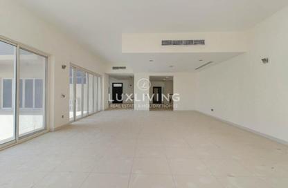 Villa - 5 - 6 for sale in Veneto - Dubai Waterfront - Dubai Villa - 5 - 6 for sale in Veneto - Dubai Waterfront - Dubai