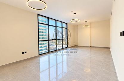 Apartment - 2 - 3 for rent in Al Khan Corniche - Al Khan - Sharjah