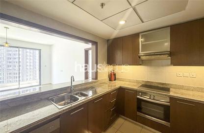 Apartment - 2 Bedrooms - 2 Bathrooms for sale in Standpoint Tower 1 - Standpoint Towers - Downtown Dubai - Dubai