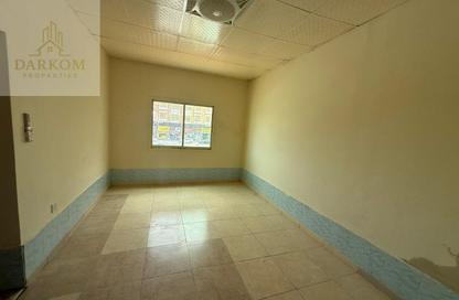 Apartment - Studio - 1 Bathroom for rent in Al Mowaihat 3 - Al Mowaihat - Ajman Apartment - Studio - 1 Bathroom for rent in Al Mowaihat 3 - Al Mowaihat - Ajman