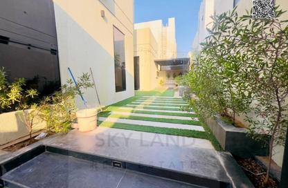 Villa - 5 Bedrooms - 7 Bathrooms for sale in Al Yasmeen 1 - Al Yasmeen - Ajman