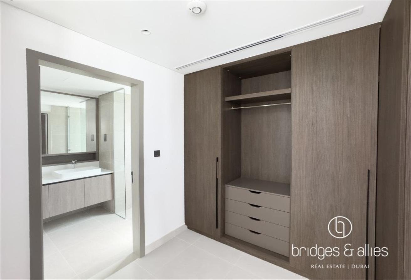 4 BEDS + MAID | BIG PLOT| INTERNAL FACING photo 6