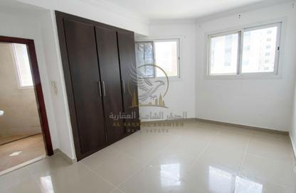 Apartment - 2 Bedrooms - 3 Bathrooms for rent in Al Qulaya'ah - Al Sharq - Sharjah