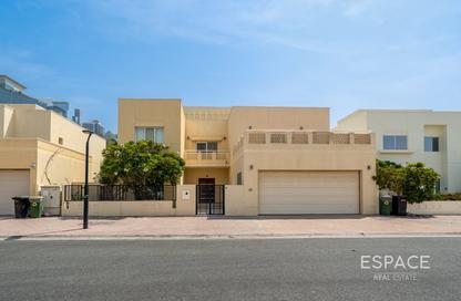 Villa - 5 Bedrooms - 5 Bathrooms for rent in Meadows 2 - Meadows - Dubai